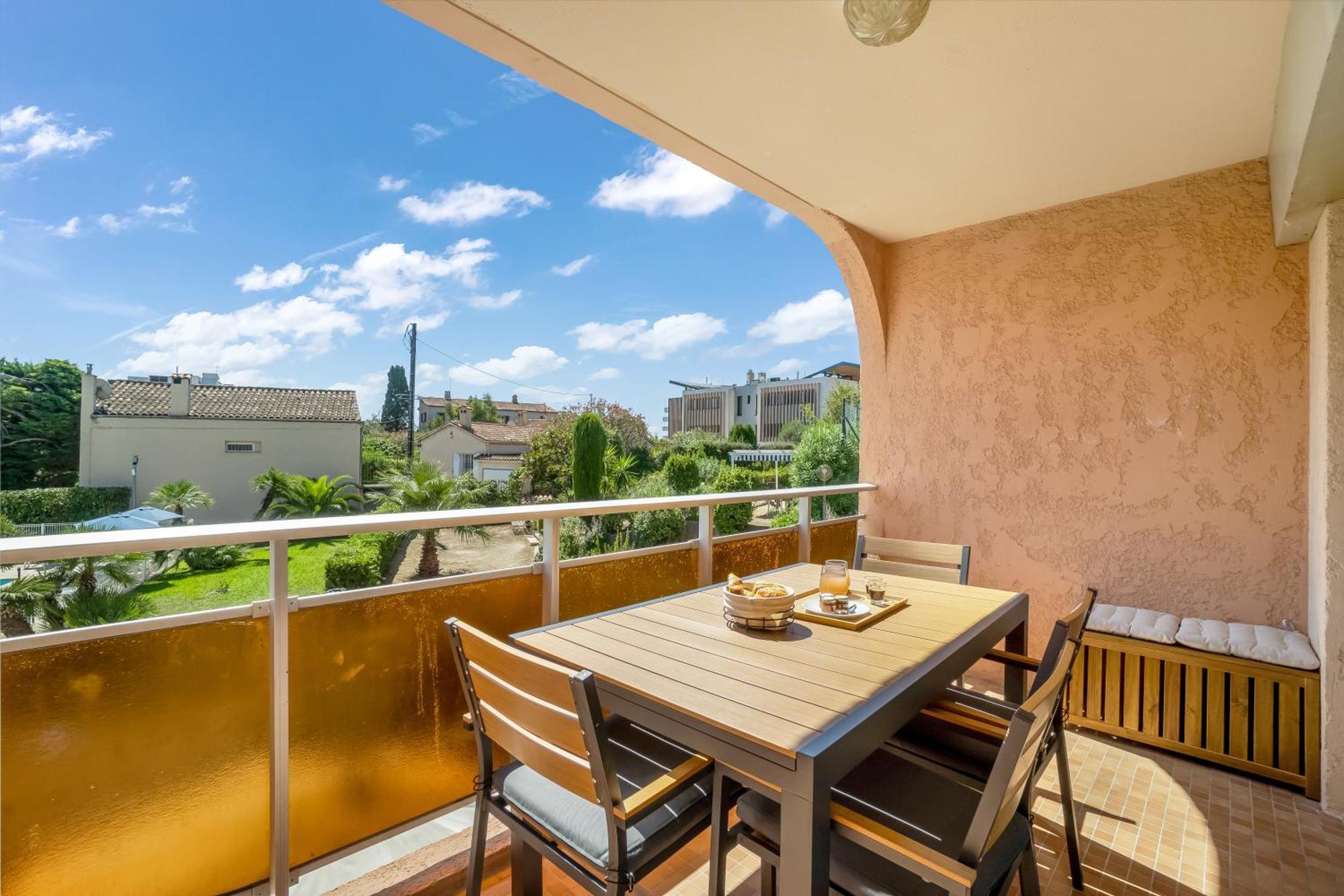 Eden Azur - Hoteliere Golfe-Juan
